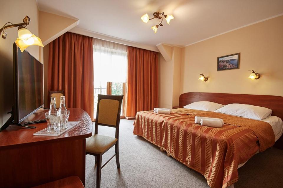 Hotel Melodia *** Buk  Extérieur photo