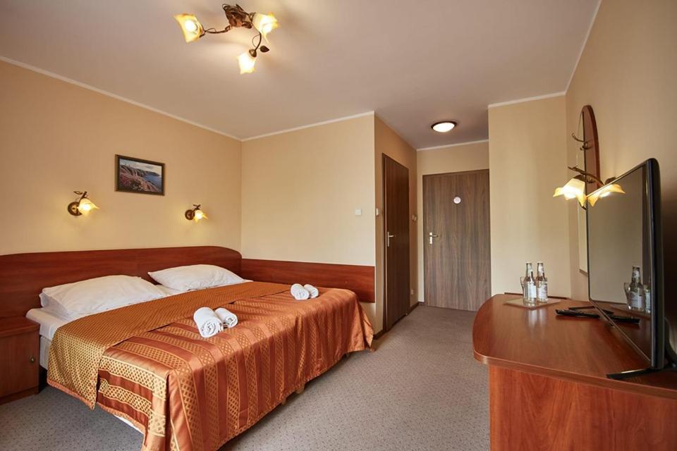 Hotel Melodia *** Buk  Extérieur photo